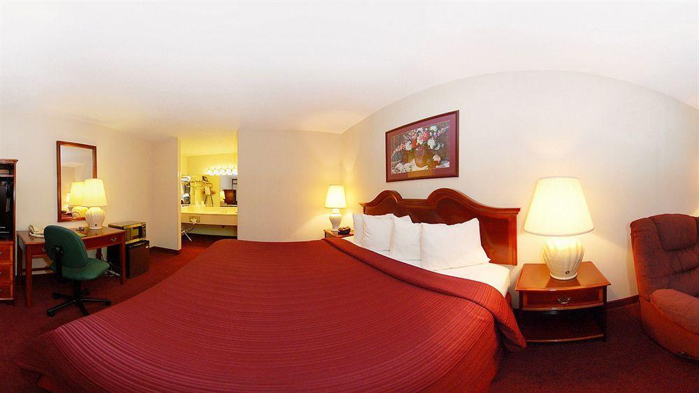 Quality Inn Ennis Ngoại thất bức ảnh