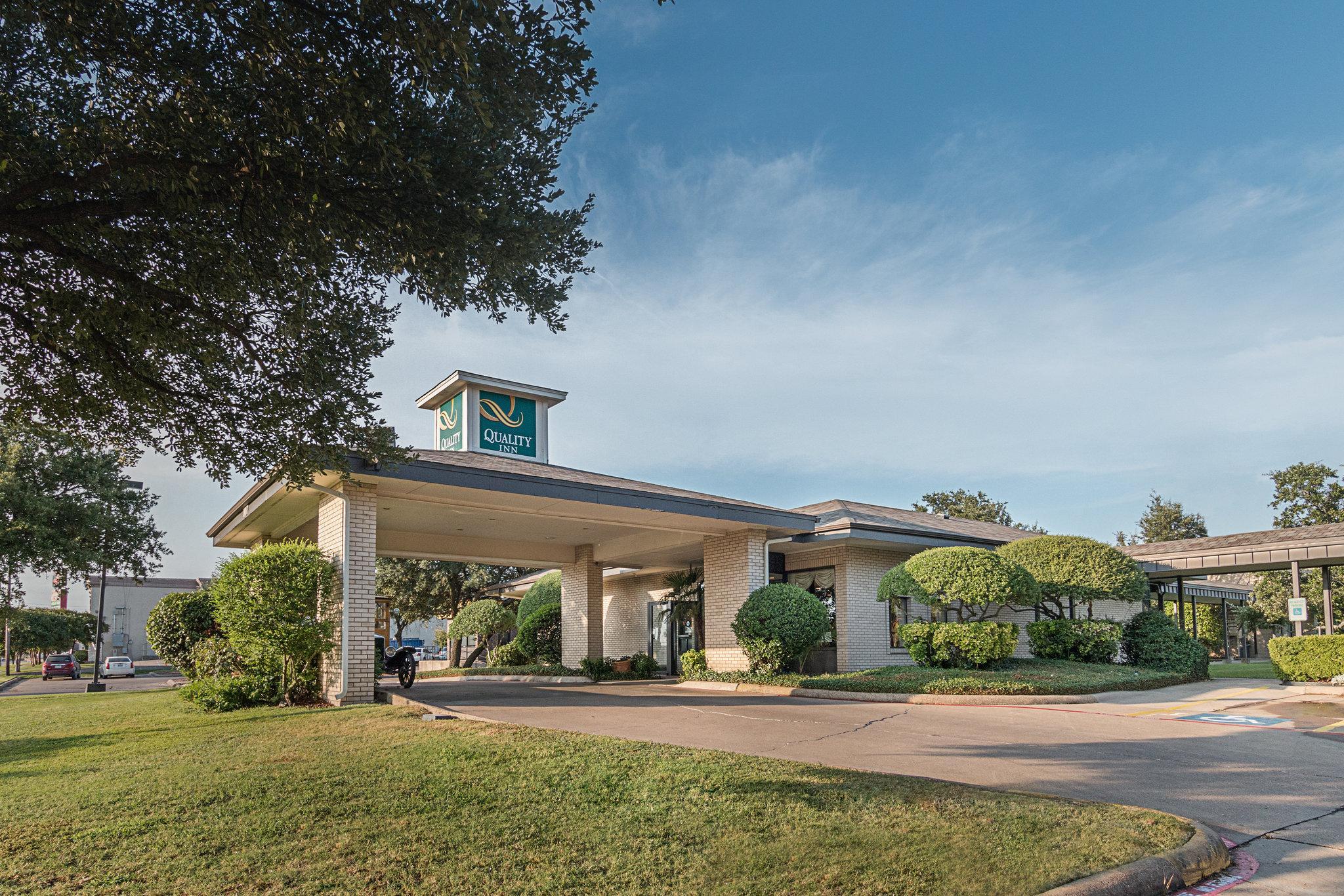 Quality Inn Ennis Ngoại thất bức ảnh