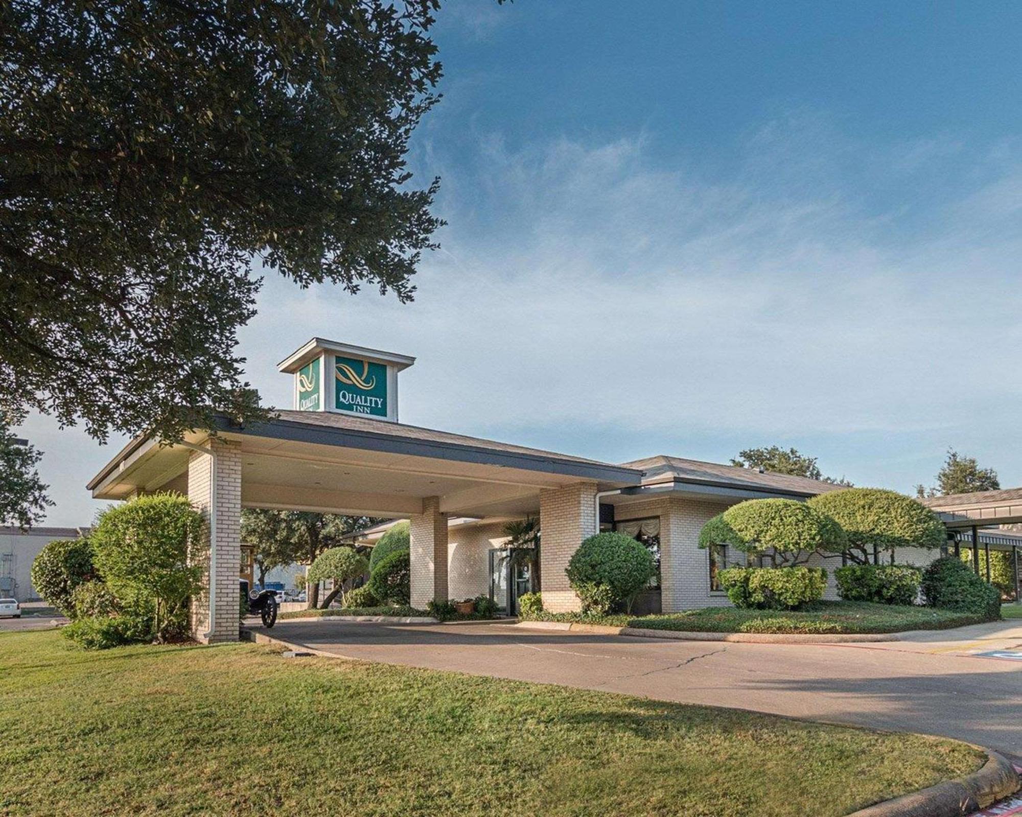 Quality Inn Ennis Ngoại thất bức ảnh